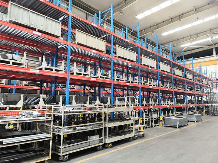 鐵周轉(zhuǎn)箱